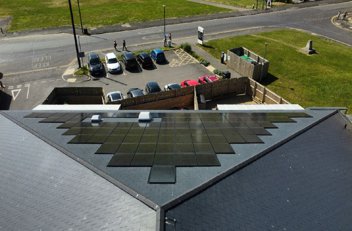 Commercial Energy Efficiency: Solar Panels On Roof